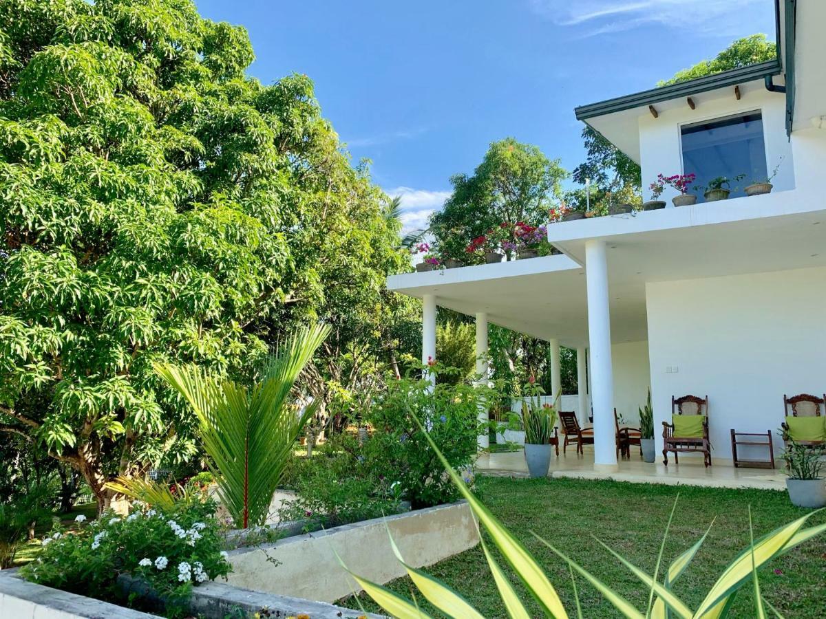 Amandari Holiday Villa Gelioya 外观 照片